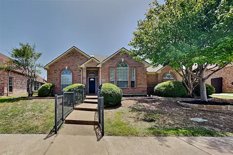 1432 Sunswept Ter, Lewisville, TX 75077