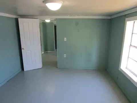 605 E Glisson Ave, Electra, TX 76360 photo 20