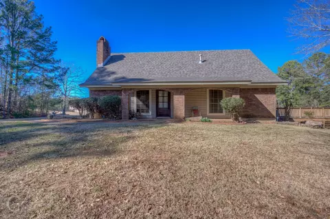 Exterior - 108 S Colbert Dr, Minden, LA 71055 photo 4 of 7