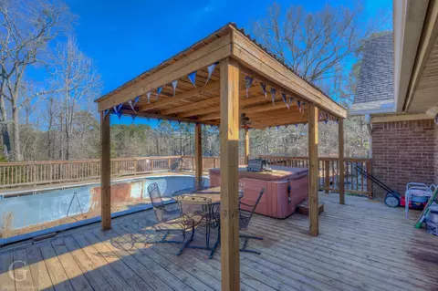 Exterior - 108 S Colbert Dr, Minden, LA 71055 photo 5 of 7