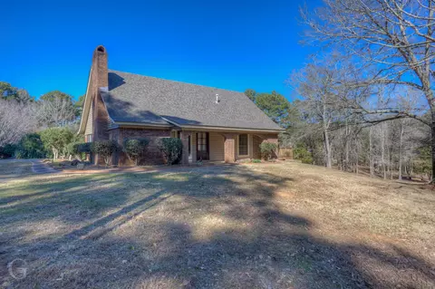 108 S Colbert Dr, Minden, LA 71055