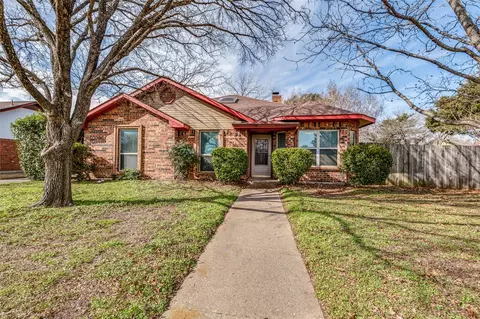 4124 Autumn Ridge Ct, Arlington, TX 76016