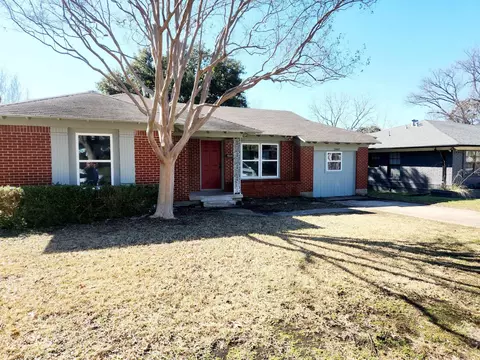 2660 San Paula Ave, Dallas, TX 75228