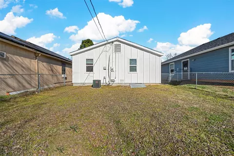 616 E Murray St, Denison, TX 75021 photo 15