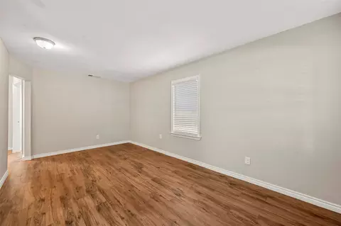616 E Murray St, Denison, TX 75021 photo 3