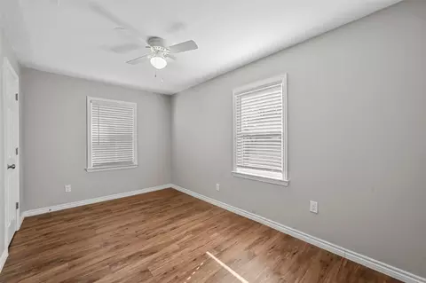 616 E Murray St, Denison, TX 75021 photo 9