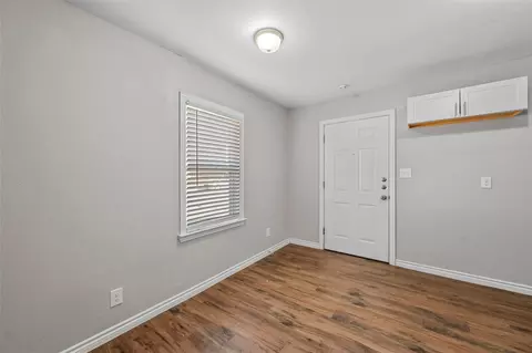 616 E Murray St, Denison, TX 75021 photo 4