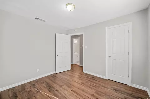 616 E Murray St, Denison, TX 75021 photo 11
