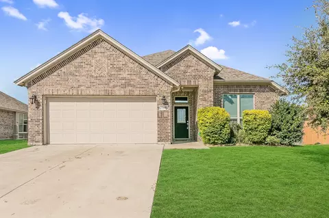 7509 Gairlock Dr, Fort Worth, TX 76179