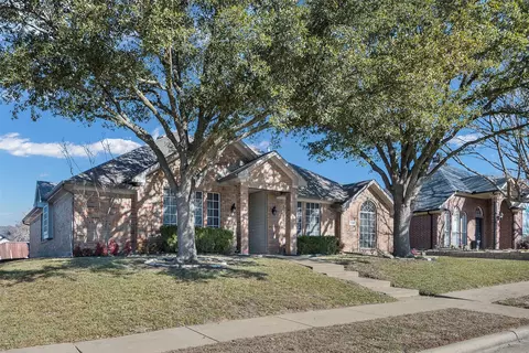 7406 Glenstone St, Rowlett, TX 75089