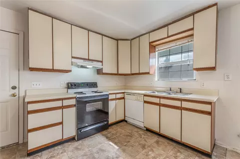 530 Glen Cove St #530-532, Seagoville, TX 75159