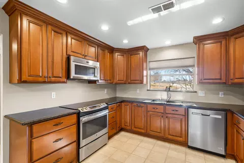 Kitchen - 616 Pine Bluff St, Cleburne, TX 76031 photo 1 of 2