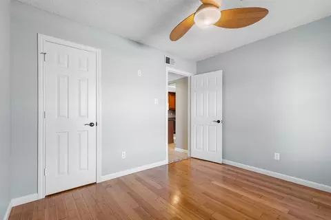 Bedroom - 616 Pine Bluff St, Cleburne, TX 76031 photo 4 of 7
