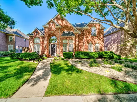 18421 Gibbons Dr, Dallas, TX 75287