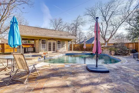 8901 Ellerslie Cir, Granbury, TX 76049