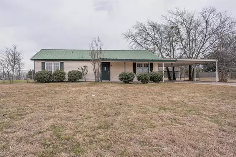 3620 Meadow Lake Dr, Alvarado, TX 76009