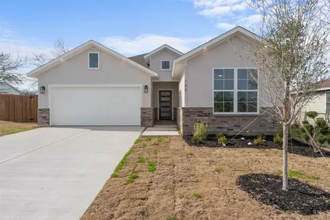 108 Anderson St, Hillsboro, TX 76645