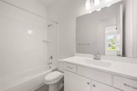 Bath - 14532 Walsh Ave, Aledo, TX 76008 photo 2 of 6