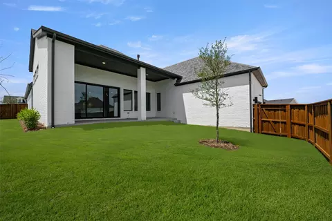 Exterior - 14532 Walsh Ave, Aledo, TX 76008 photo 4 of 5