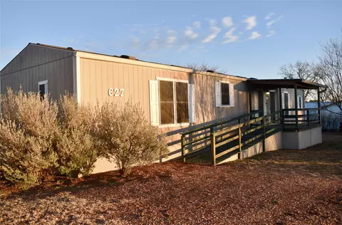 627 Bridge St, Mason, TX 76856