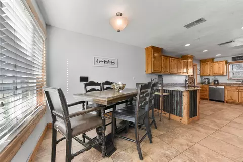 Dining - 110 Utopia Ct, Springtown, TX 76082 photo 1 of 1