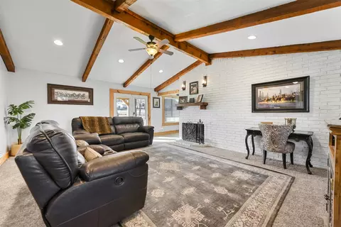 Living - 110 Utopia Ct, Springtown, TX 76082 photo 2 of 2