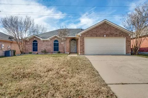 1713 Barbados Dr, Mansfield, TX 76063