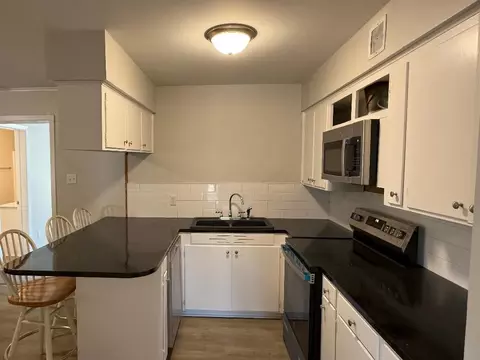 9461 Boxwood Dr, Shreveport, LA 71118