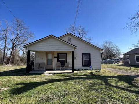 917 S Rockwall Ave, Terrell, TX 75160