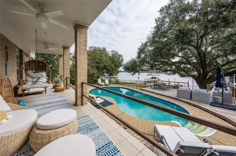 27 Bayside Dr, Star Harbor, TX 75148