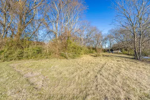 2231 E Tuck St, Sherman, TX 75090 photo 3