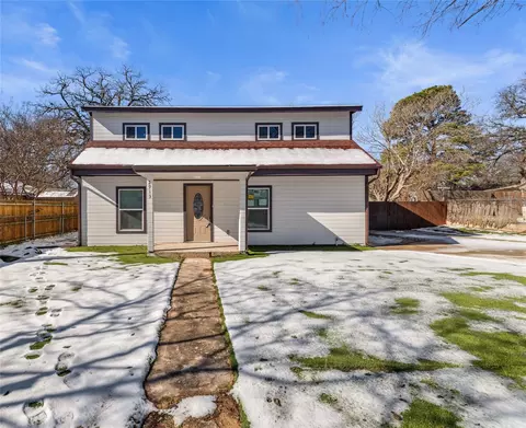 2913 Chippewa Trl, Lake Worth, TX 76135