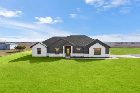 570 Hampel, Palmer, TX 75152