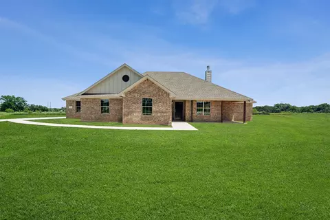 1009 Abbie Ruth Ct, Springtown, TX 76082