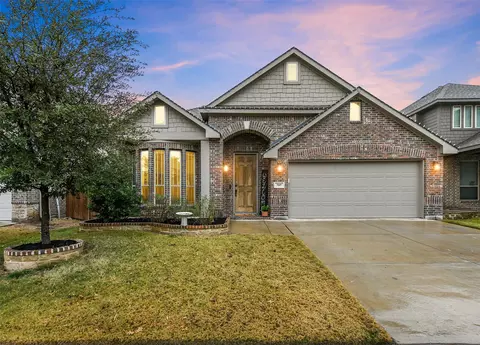 505 Wilder Ln, Fort Worth, TX 76131