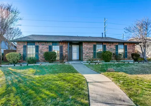 1302 S Bowser Rd, Richardson, TX 75081