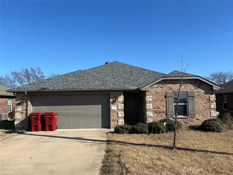 3005 N Hickory St, Sherman, TX 75092