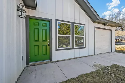 628 E Shepherd St, Denison, TX 75021 photo 5