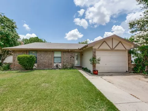 1310 Ontario Dr, Garland, TX 75040