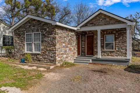 3014 N Terry St, Fort Worth, TX 76106