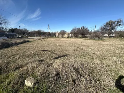 1708 E Broadway Ave, Fort Worth, TX 76104