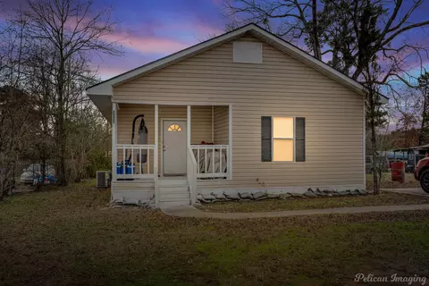 2102 N Park Ave, Mansfield, LA 71052