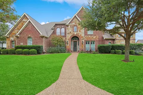2113 Roadrunner Dr, Flower Mound, TX 75022