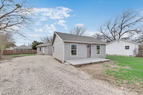 6059 Meandering Rd, Fort Worth, TX 76114