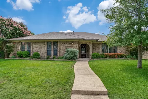 12129 Cross Creek Dr, Dallas, TX 75243
