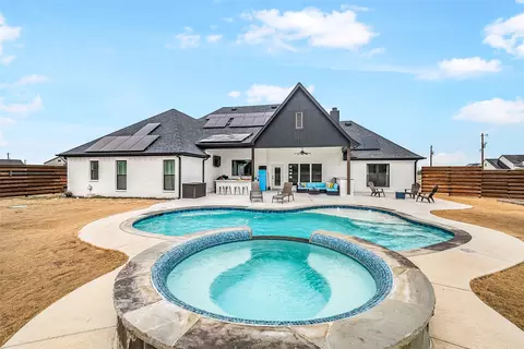 109 Stafford Trl, Weatherford, TX 76088