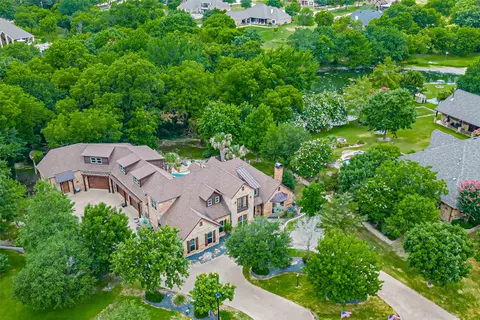 5010 Monroe Dr, Midlothian, TX 76065