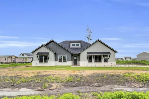 5916 Cobbler Ct, Joshua, TX 76058