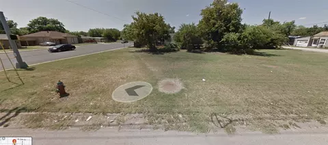 1158 Grape St, Abilene, TX 79601 photo 3