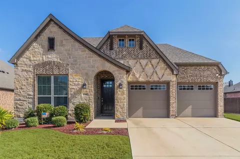 1540 Reagan Ave, Waxahachie, TX 75165